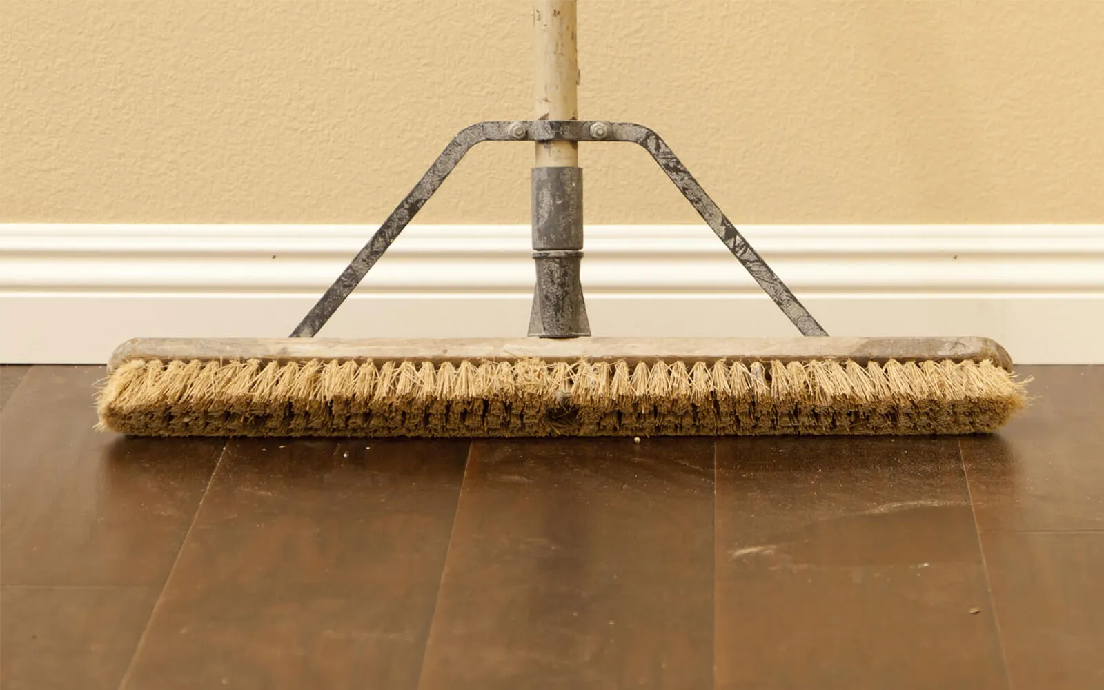 Hardwood-Care-1 (5) Hardwood-Care-1 (5)